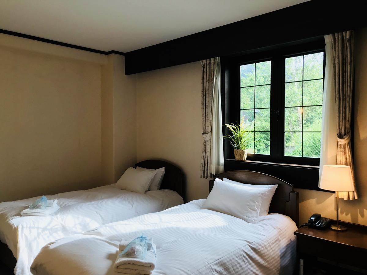Shakespeare Hotel Hakuba Buitenkant foto