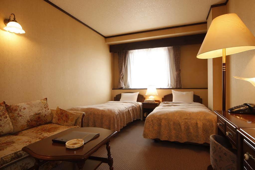 Shakespeare Hotel Hakuba Buitenkant foto